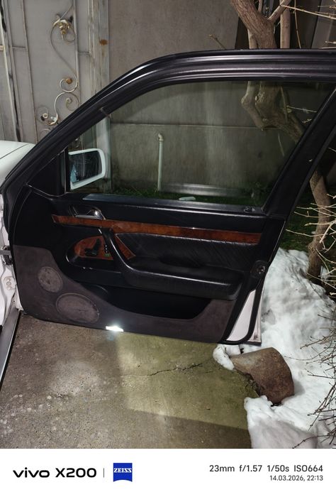 Мерседес Бенс 140