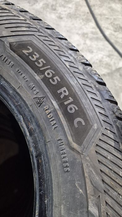 Anvelope iarna Barum 235/65r16C