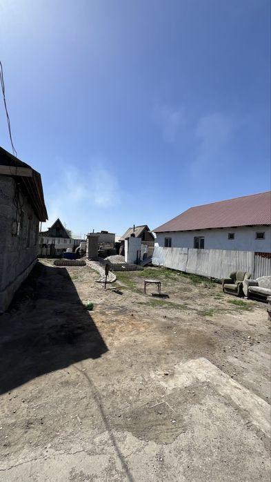 Үй сатамын 4 бөлмелі