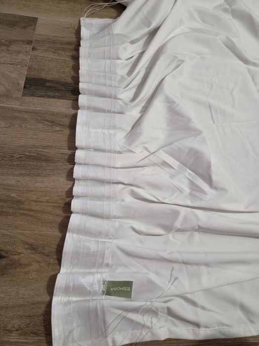 Бели завеси 2 броя с перделик