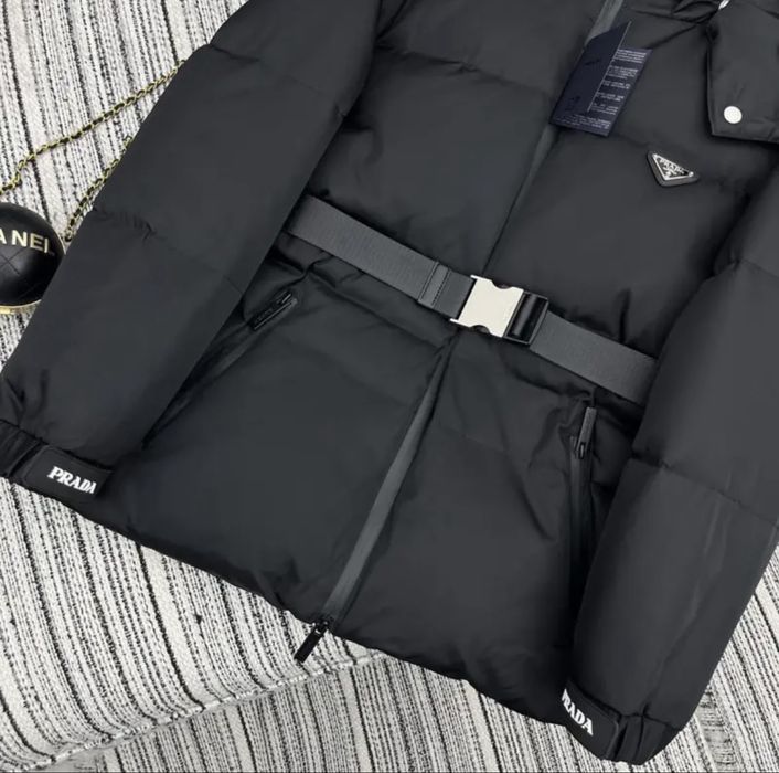 Зимняя куртка Prada