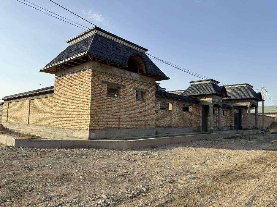 Uchaska Sotiladi Jizzax shahar Zilol MFY