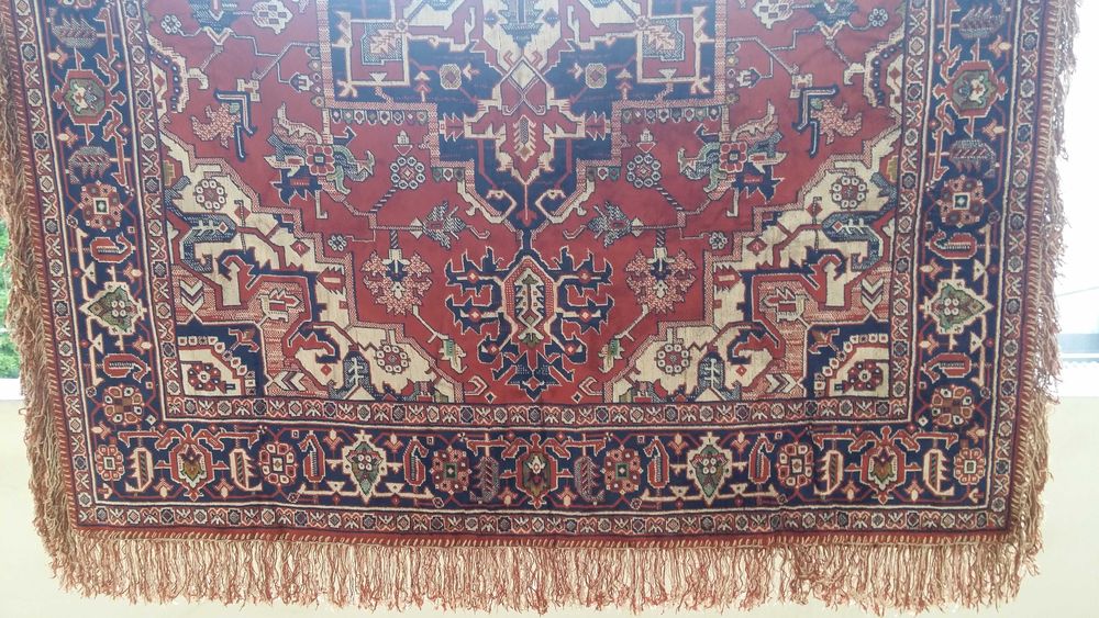 Покривка от фин копринен плюш