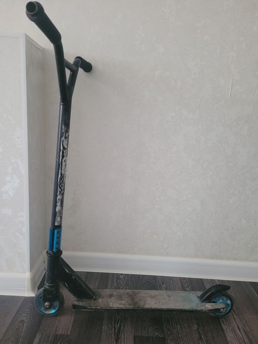 Продам трюковый самокат