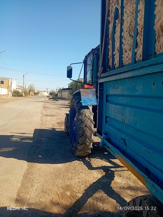 T28 traktor komplekt sotiladi