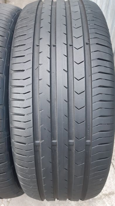 2 anvelope 225/55r17 vară marca Continental an 2022 preț 230 lei bucata