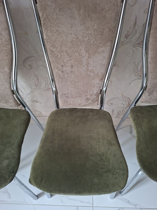 Стулья 5 штук в отл.состоянии