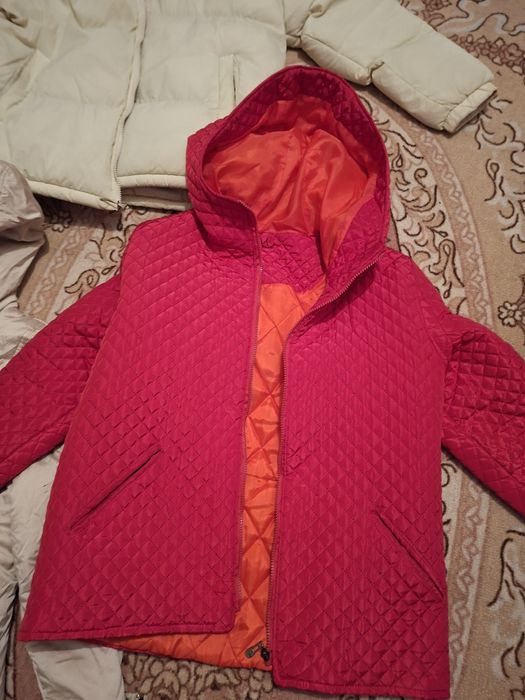 Куртки женские, вещи