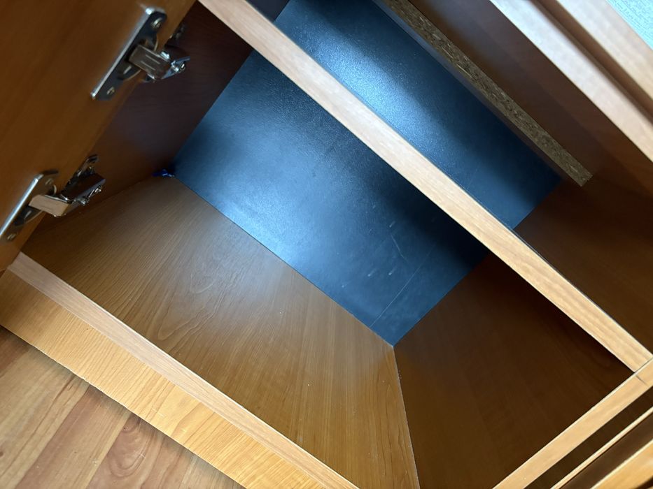 Noptiere de dormitor