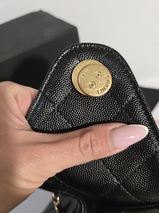 Налична чанта Chanel Hobo 25s
