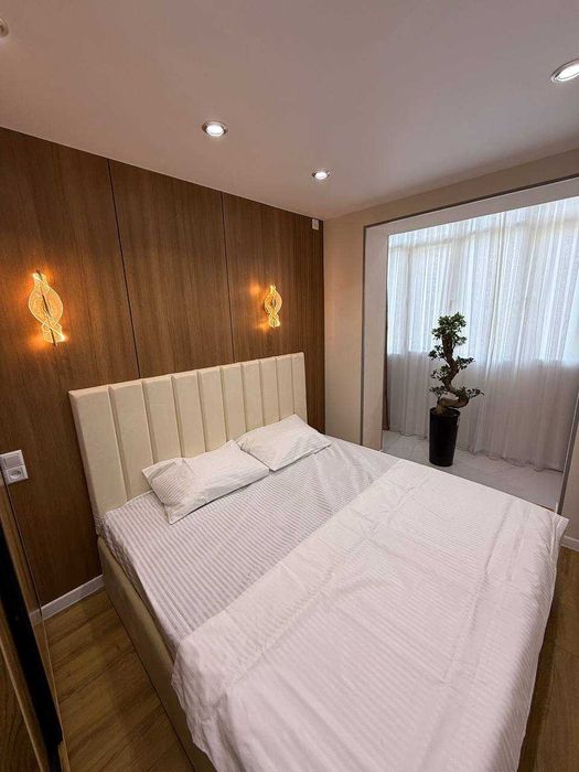 Ц-1 ! 1 ком. перед. в 2 ком. с евроремонтом в центре города Эко парк