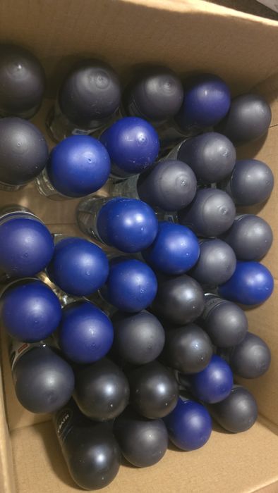 Продавам ролон Нивея мъжки 50 броя 2,5 евро  броя