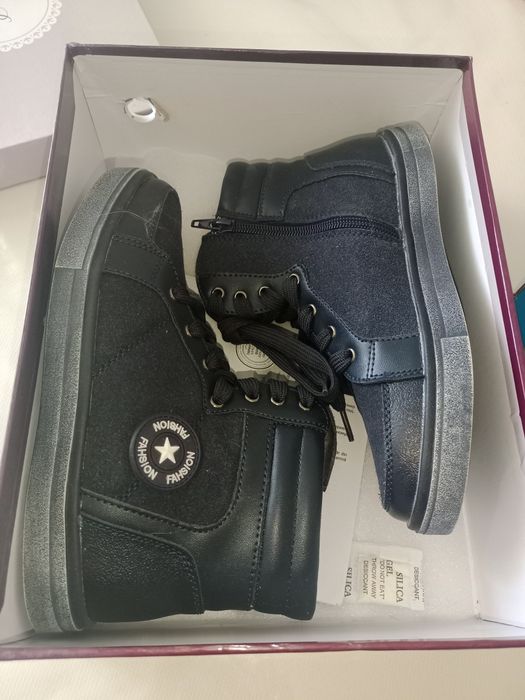 Ботинки для мальчика осенние