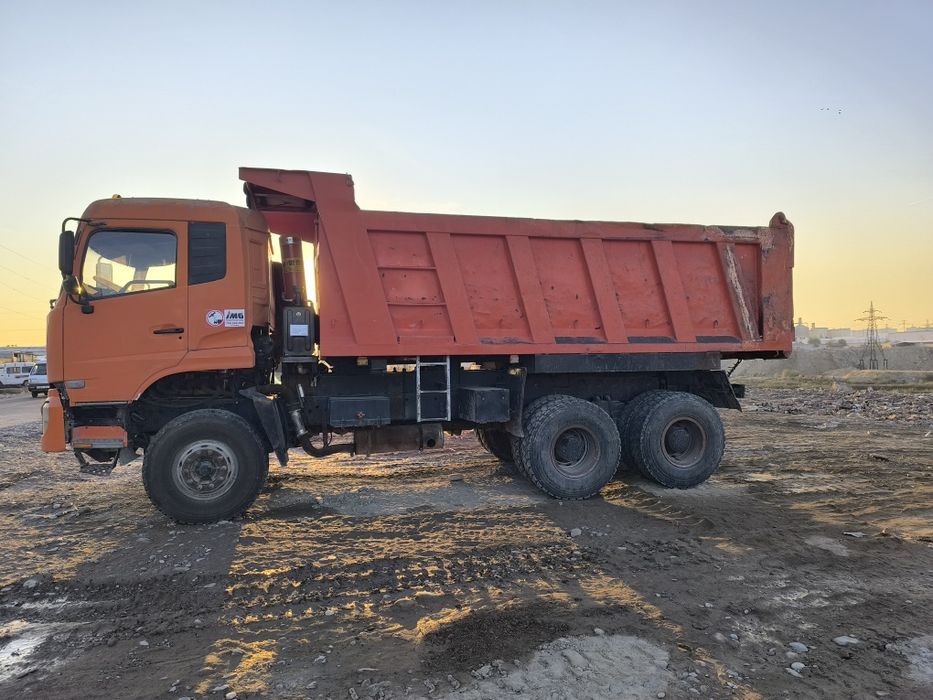 Dongfeng Samasval (Донгфенг 2010)