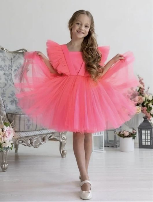 Продам платье на девочку