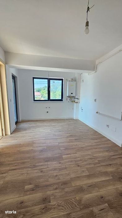 Apartament 3 camere open space/61mp/ etaj 1 - 2 min. de continental