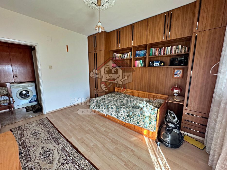 Продава се Двустаен апартамент в Асеновград - 52 кв.м за 1250 €/кв.м - Снимка #12