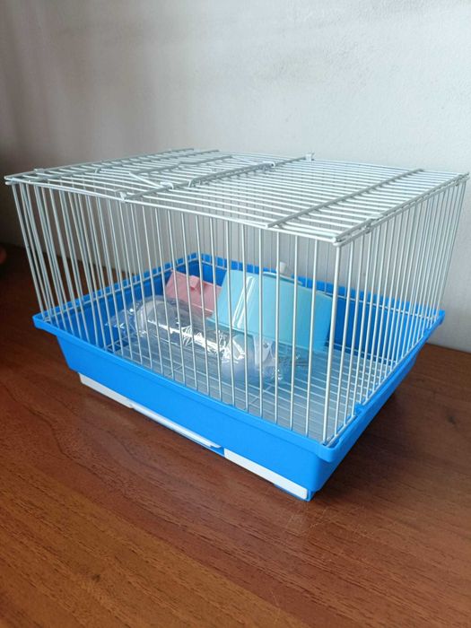 Cusca hamsteri noua cu accesorii