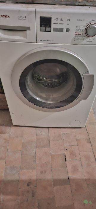 Продам стиральную машину на запчасть