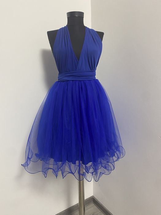 Rochite domnisoare de onoare