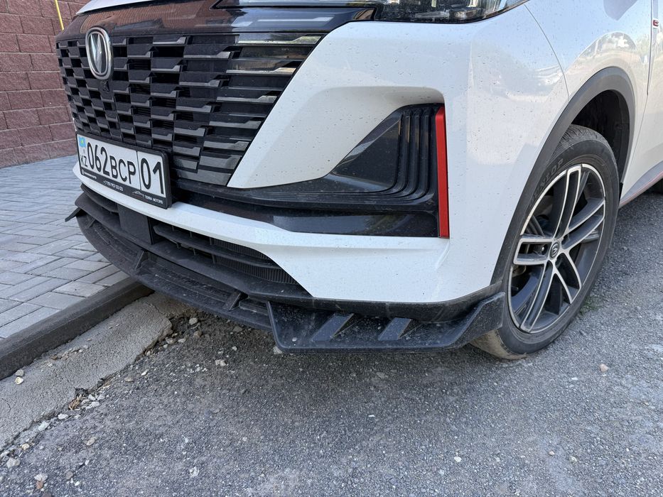 Накладка на бампер Changan CS55 plus