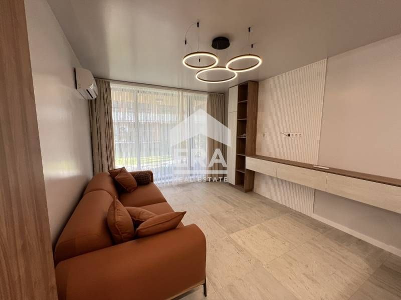 Продава се Двустаен апартамент в София, Малинова долина - 80 кв.м за 1632 €/кв.м - Снимка #2