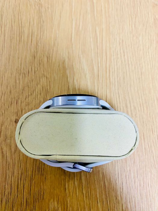 КАТО НОВ !!! Samsung Galaxy Watch8, 40mm BT, Silver, (SM-L320)
