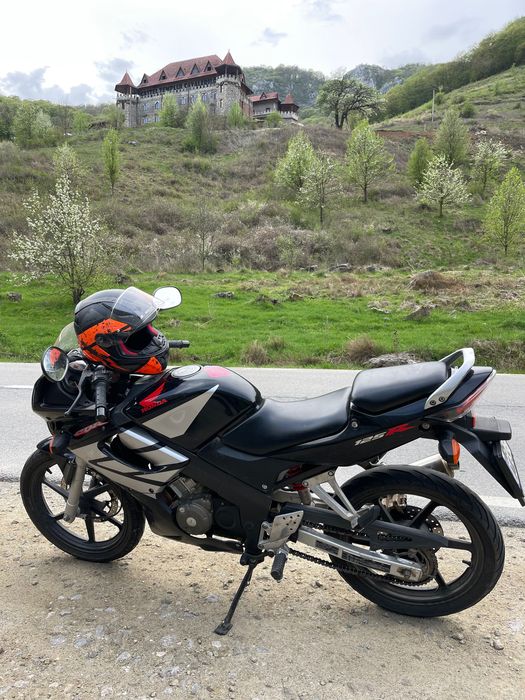 Motor Honda CBR 125