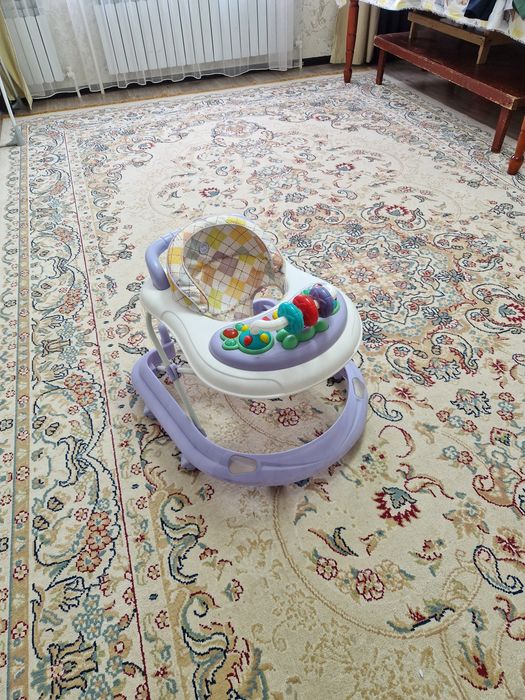 Детский ходунок  продам