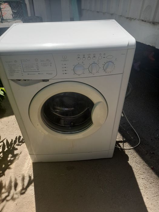 Продам стиралку автомат