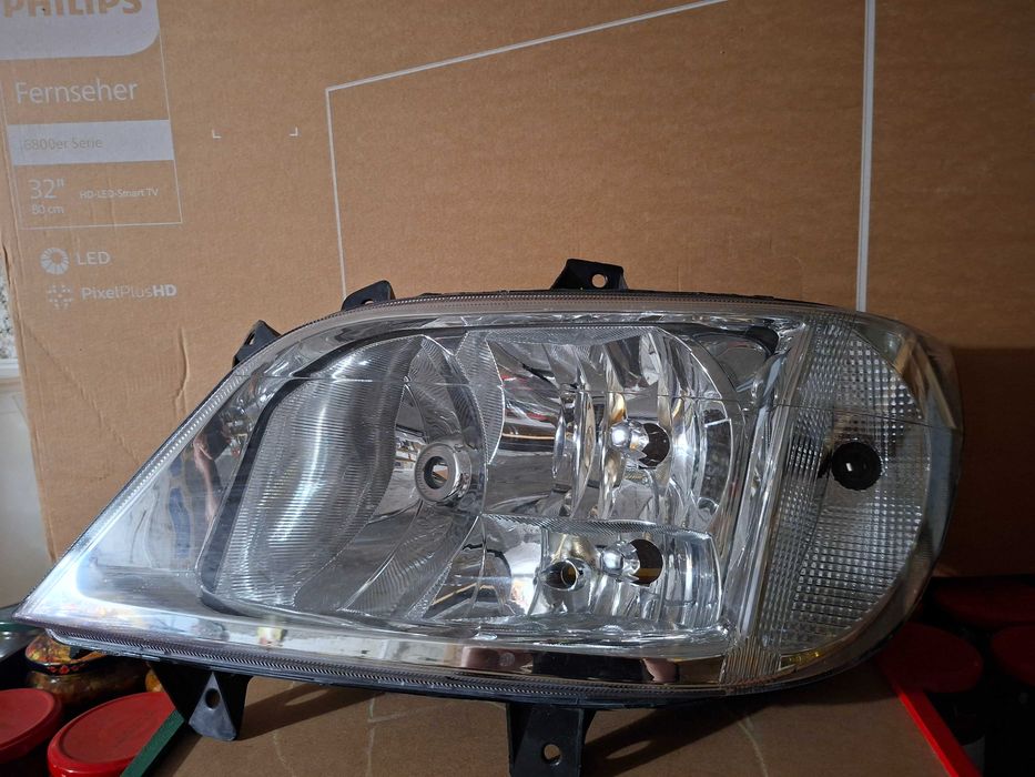 Far Stânga Mercedes Sprinter microbuz, carosata, doka, 2001-2007