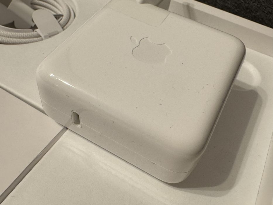 M3 13in MacBook Air 16GB 512GB