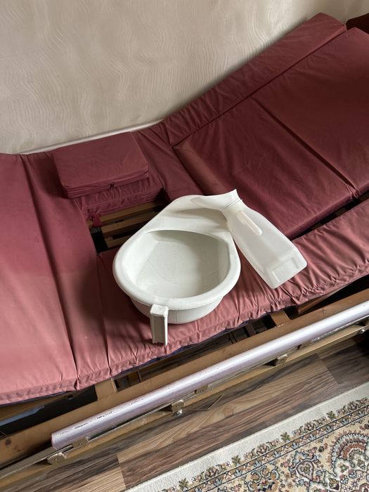 кровать медицинская