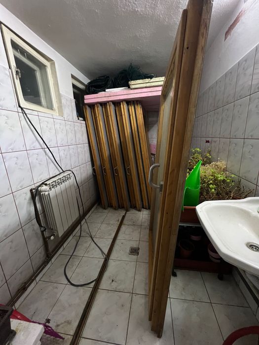 ferestre de lemn cu geam termopan