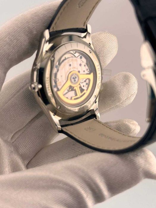 Jaeger-LeCoultre Master Ultra Thin
Réserve de Marche