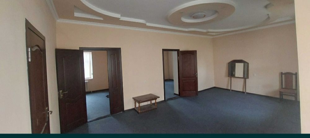 Срочно сдается дом 4 комнат, 4.5 сотки, Ипподром.