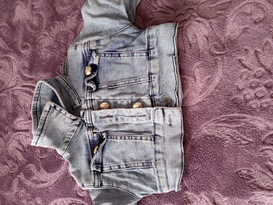 Дрехи за момичее