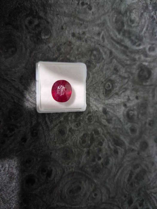 натуралний рубин 9.95ct