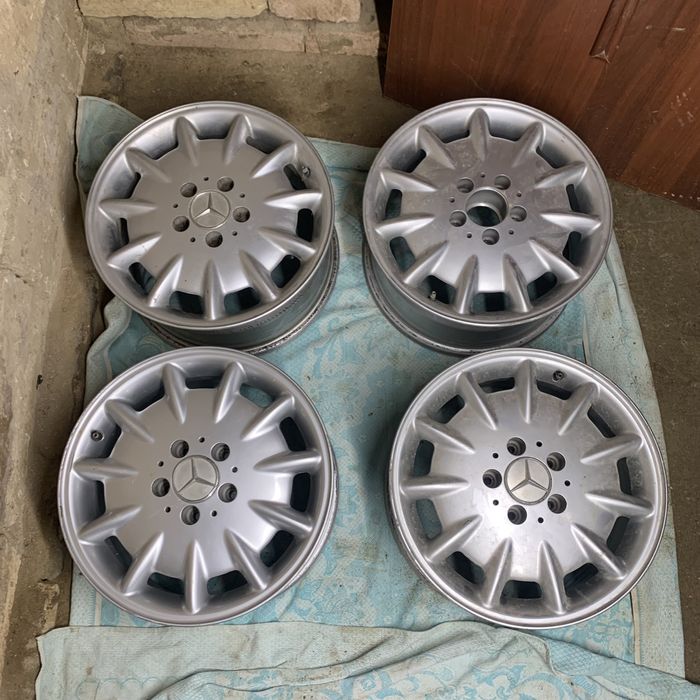 R16 диски в идеальном состаяний