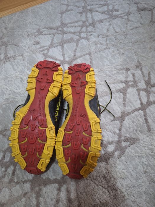 Adidasi La sportiva alerdare trail marimea 44