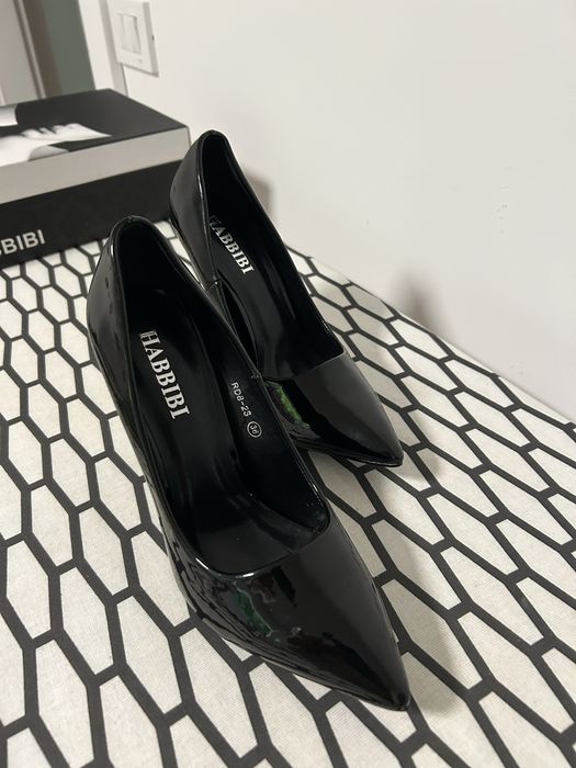 Pantofi cu toc stiletto lac piele ecologica