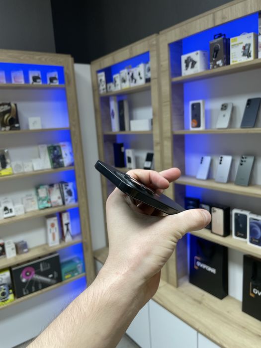 Apple iPhone 16 Pro Black Titanium, 128 Gb, Ca Nou