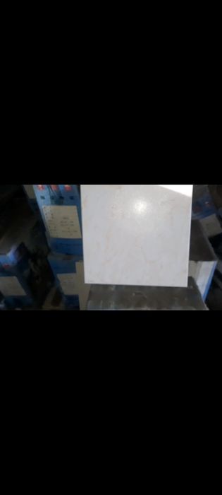 Продам кафель размером 30*30