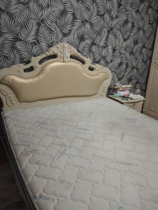 Продам кровать двуспальная