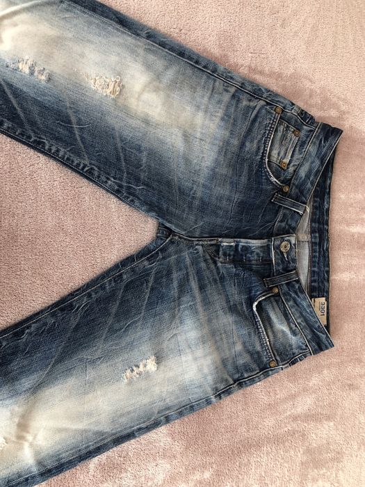 G-star low tapered Red Listing edition