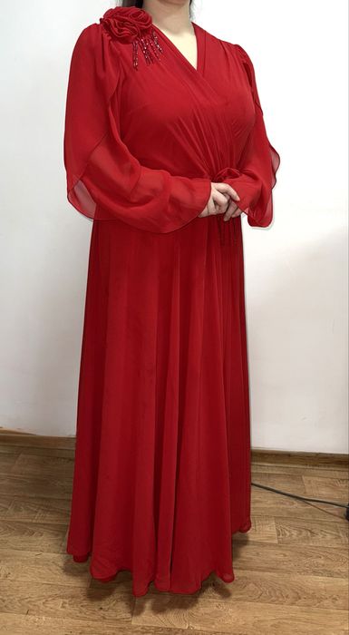 Платье длинное, вечернее. Красное. L. 48