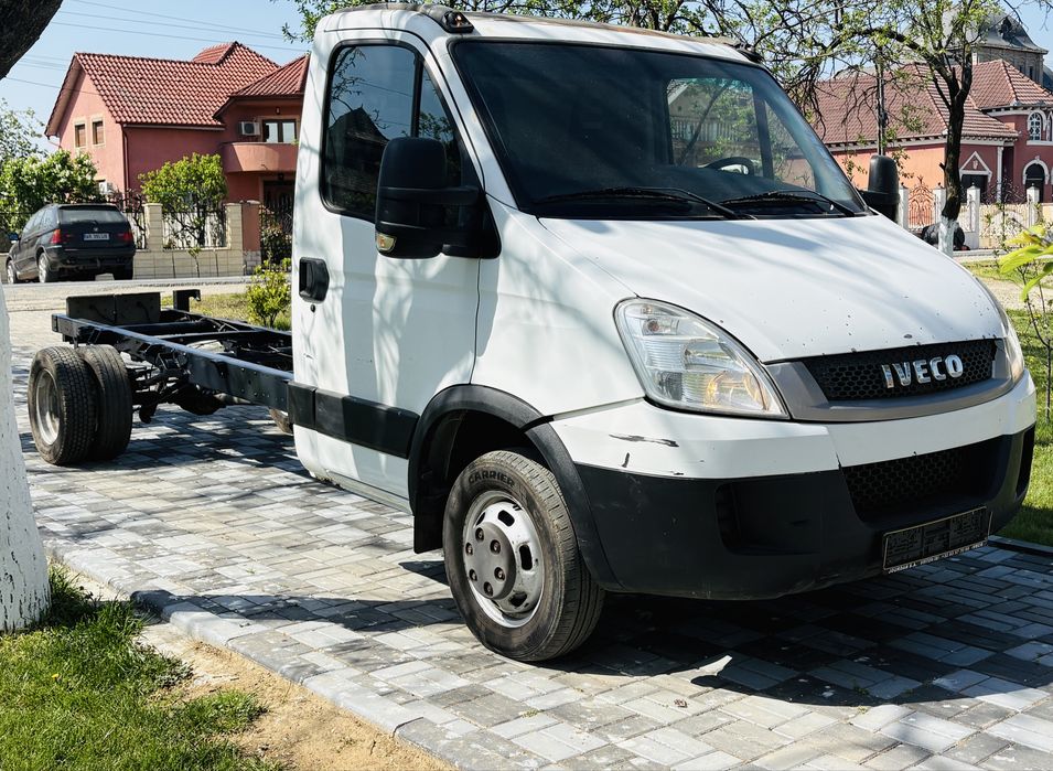 Iveci daily 50c15 (cat. B) an 2011 sasiu gol