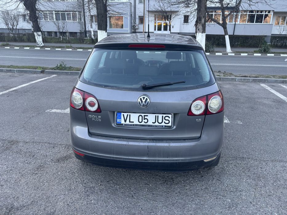Golf plus 1,6 benzina