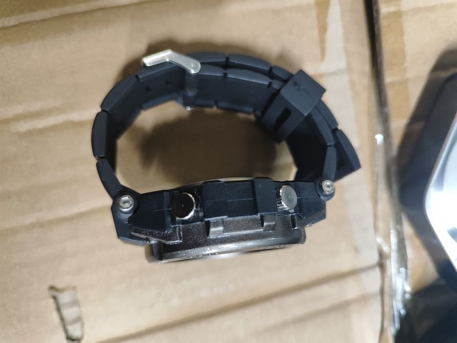 Часы ручные новые в большом количестве цена 200.000 сумм