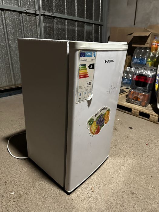 Холодильник продам 90 литров А+ маразильник